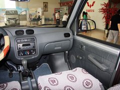 五菱之光 2010款 1.2L 手动 标准型I短车身