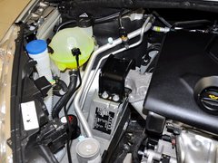 标致408 2013款 1.6L 手动 舒适版
