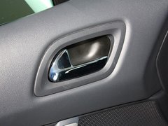 标致408 2013款 2.0L 自动 豪华版