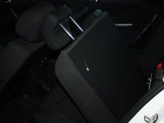 标致408 2013款 2.0L 自动 豪华版