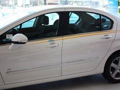 标致408 2013款 2.0L 自动 豪华版