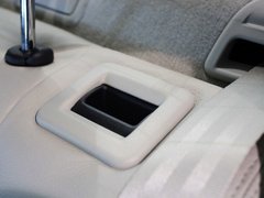 标致408 2013款 2.0L 自动 尊贵版