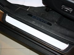 索兰托 2013款 2.4L 自动 至尊UVO版 7座