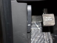 索兰托 2013款 2.4L 自动 至尊UVO版 7座