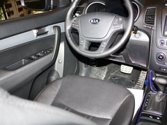 索兰托 2013款 2.4L 自动 至尊UVO版 7座