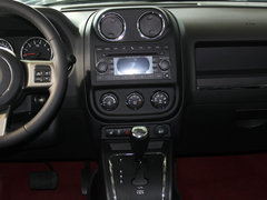 指南者(进口) 2013款 2.4L CVT 都市版 5座