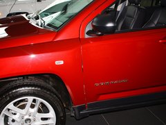 指南者(进口) 2013款 2.4L CVT 运动版 5座