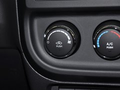 指南者(进口) 2013款 2.0L CVT 运动版 5座