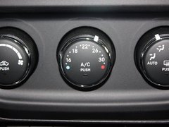 自由客 2013款 2.4L CVT 豪华导航版 5座