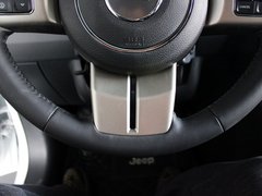 自由客 2013款 2.4L CVT 豪华导航版 5座