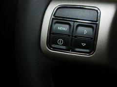 自由客 2013款 2.4L CVT 运动版 5座