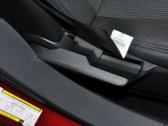自由客 2013款 2.4L CVT 运动版 5座