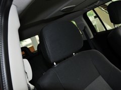 自由客 2013款 2.4L CVT 运动版 5座