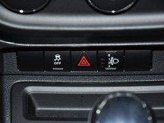 自由客 2013款 2.4L CVT 运动版 5座