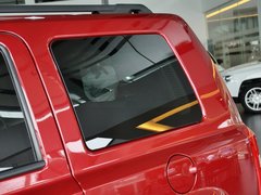 自由客 2013款 2.4L CVT 运动版 5座