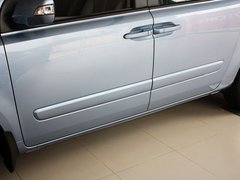 起亚VQ 2013款 2.2T 自动 VQ-R舒适版 7座