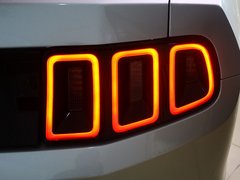 Mustang 2013款 3.7L 自动 标准型