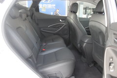 现代胜达 2013款 2.4L 自动 GL 4WD舒适型 5座