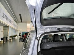 新劲炫 2013款 2.0 自动 两驱豪华版 5座