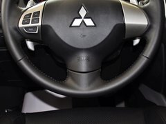 新劲炫 2013款 2.0 自动 两驱豪华版 5座