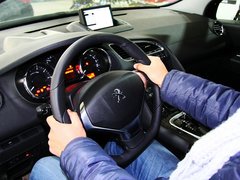 标致3008 2013款 1.6T 自动 THP至尚版 5座