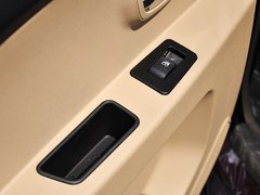 智尚S30 2013款 1.5L 手动 时尚型 5座