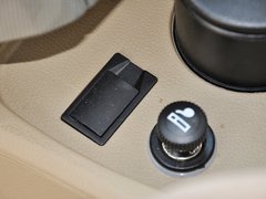 智尚S30 2013款 1.5L 手动 时尚型 5座