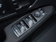 奔驰E级 2013款 E300L 3.0L 时尚豪华型