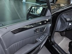 奔驰E级 2013款 E300L 3.0L 时尚豪华型