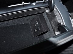 奔驰E级 2013款 E300L 3.0L 时尚豪华型