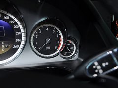 奔驰E级 2013款 E300L 3.0L 时尚豪华型