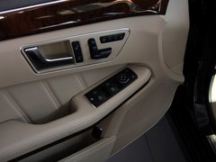 奔驰E级 2013款 E260L 1.8T CGI优雅型