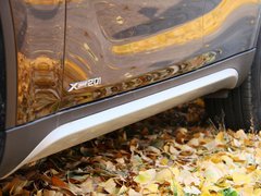 宝马X1 2013款 sDrive18i 2.0L 运动设计套装 5座