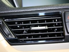 宝马X1 2013款 sDrive18i 2.0L 时尚型 5座