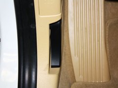 宝马X1 2013款 sDrive18i 2.0L 时尚型 5座