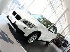 宝马X1 2013款 sDrive18i 2.0L 时尚型 5座