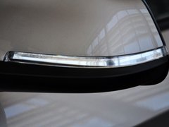 宝马X1 2013款 sDrive18i 2.0L 时尚型 5座