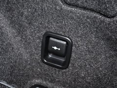 宝马X1 2013款 sDrive18i 2.0L 时尚型 5座