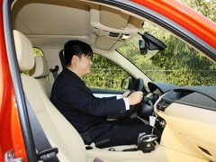 宝马X1 2013款 sDrive18i 2.0L 领先型 5座