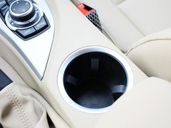 宝马X1 2013款 sDrive18i 2.0L 领先型 5座