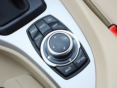 宝马X1 2013款 sDrive18i 2.0L 领先型 5座