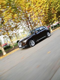 宝马X1 2013款 sDrive18i 2.0L 运动设计套装 5座