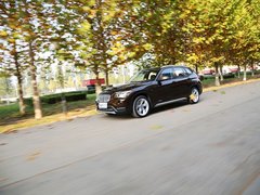 宝马X1 2013款 sDrive18i 2.0L 运动设计套装 5座