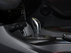 宝马X1 2013款 sDrive20i 2.0T 运动设计套装 5座