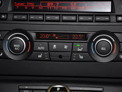 宝马X1 2013款 sDrive20i 2.0T 运动设计套装 5座