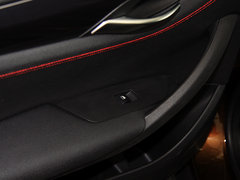 宝马X1 2013款 sDrive20i 2.0T 运动设计套装 5座