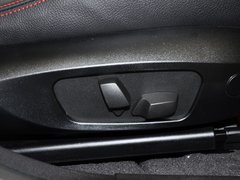 宝马X1 2013款 sDrive20i 2.0T 运动设计套装 5座