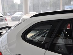 宝马X1 2013款 sDrive20i 2.0T 运动设计套装 5座