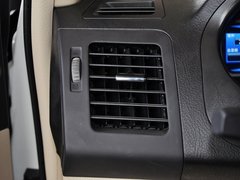 比亚迪S6 2013款 劲悦版 2.0L 手动 尊贵型 5座