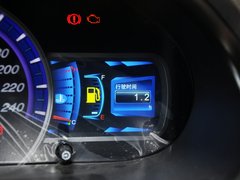 比亚迪S6 2013款 劲悦版 2.0L 手动 尊贵型 5座